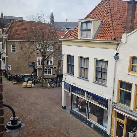 Spacious Double In Historic